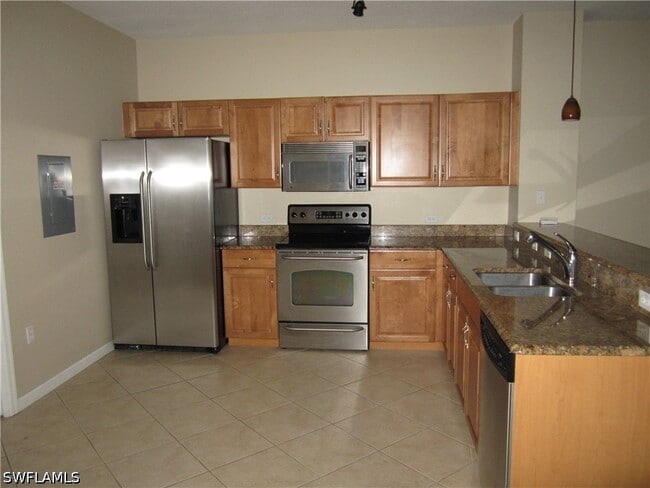 Building Photo - 10033 Heather Ln