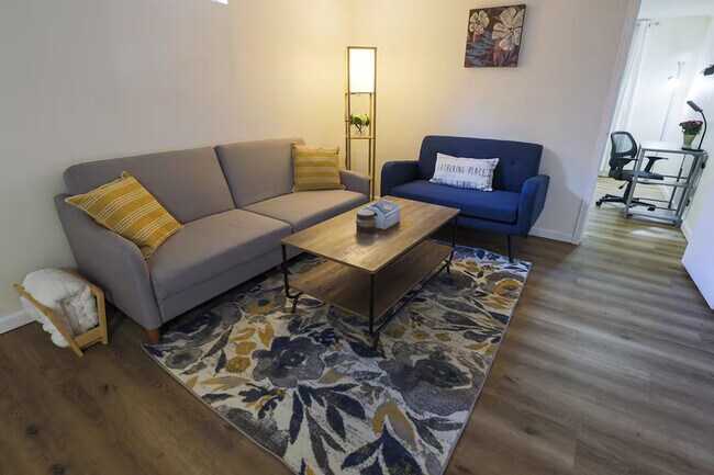 Building Photo - 6659 Upham Dr