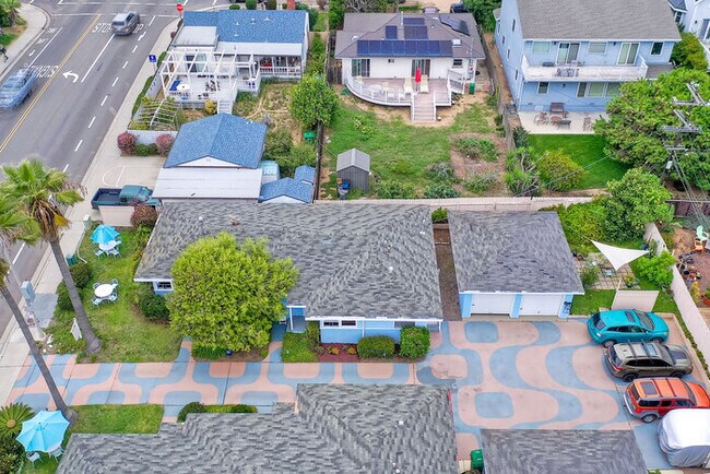 Foto del edificio - 165 Tamarack Ave