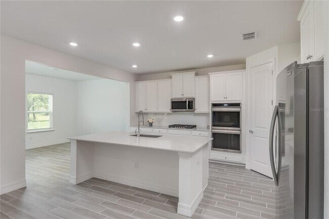 Foto del edificio - 4140 SE 13th Terrace