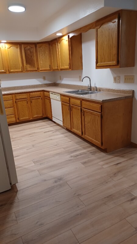 Foto del edificio - 1700 Burdick St