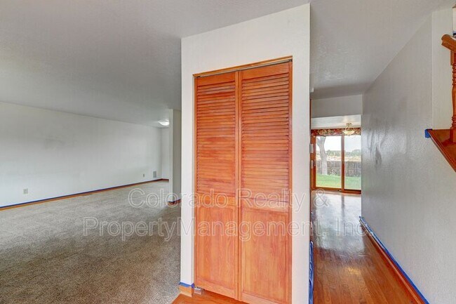 Foto del edificio - 2849 E 102nd Ave