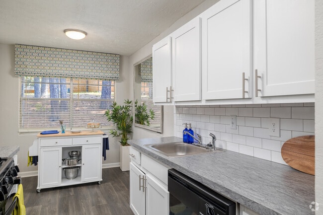Interior Photo - The Reserve at Birch Creek