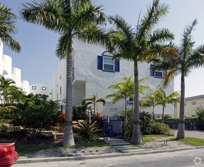 Building Photo - Lotus Townhomes