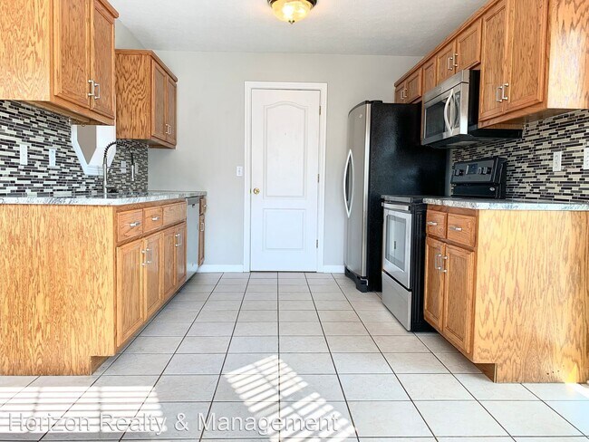 Building Photo - 3 br, 2 bath House - 1899 Sydney Louise Dr.