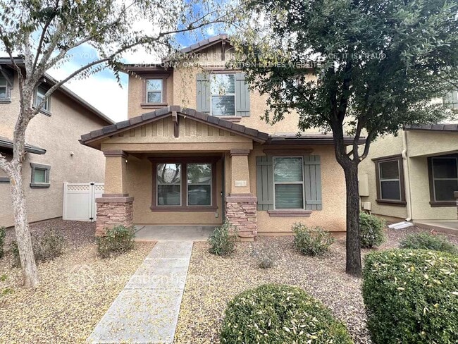 Building Photo - 932 S Sabino Dr