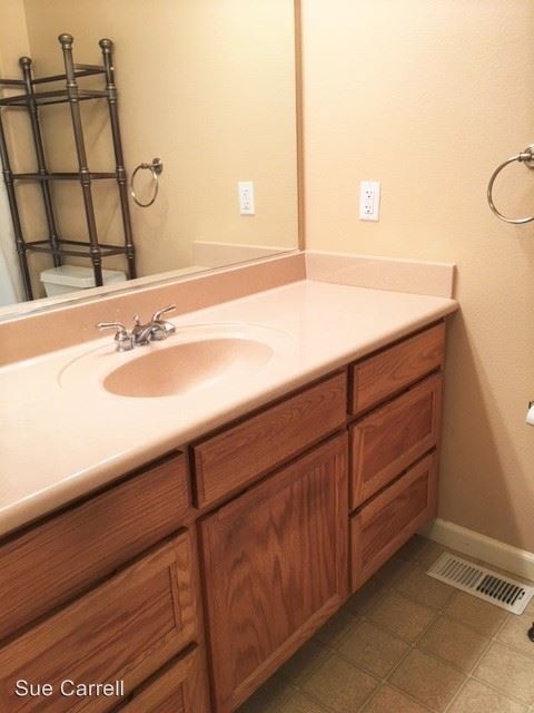 Building Photo - 1 br, 1 bath House - 1876 Lornadell Ln