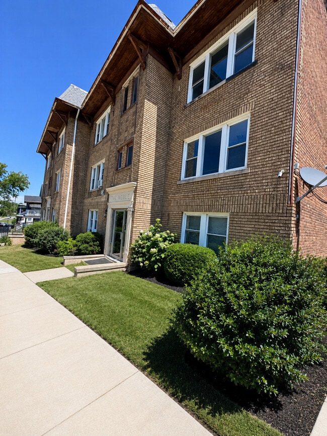 Building Photo - Noble Apartments