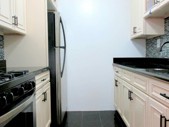 Foto del edificio - 229 E 110th St