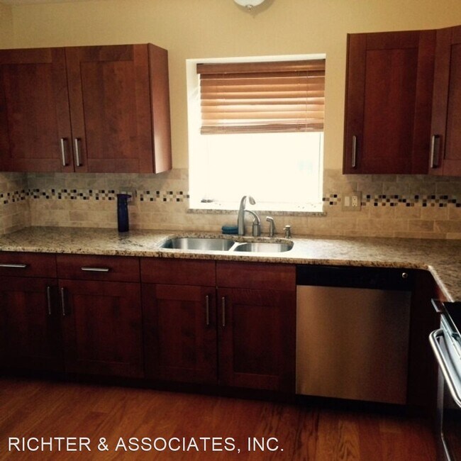 Foto del edificio - 27840 Berrywood Ln