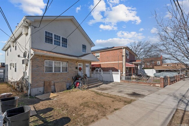 Building Photo - 147-20 223rd St