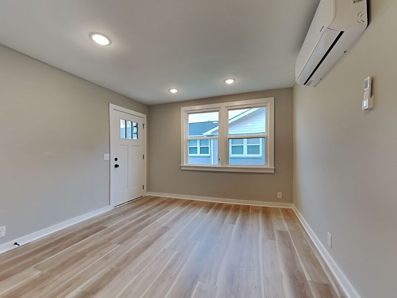 Primary Photo - 1730 17th Ave N