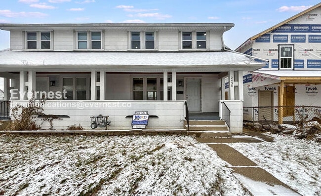 Building Photo - 2430 Steele Ave