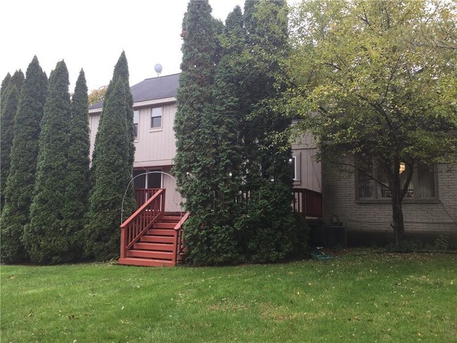 Building Photo - 5220 Cedar Grove Ct