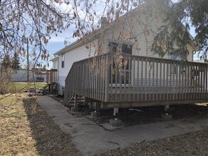 Building Photo - 5033 53 St