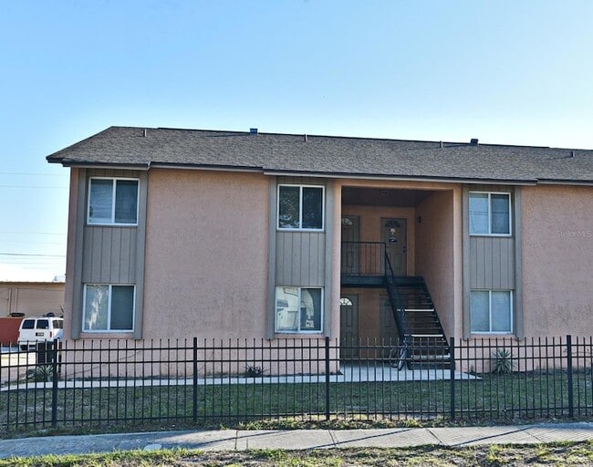 Building Photo - 123 Lori Anne Ln