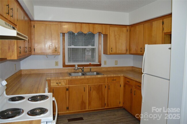Foto del edificio - 1231 15th Ave NW