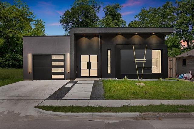Foto principal - 2535 Exline St