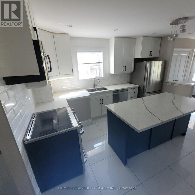 Photo du bâtiment - 181 Flora Dr