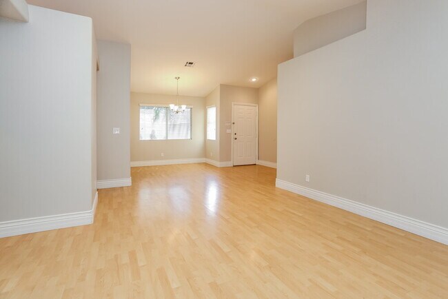 Building Photo - 7252 Gold Find Ct