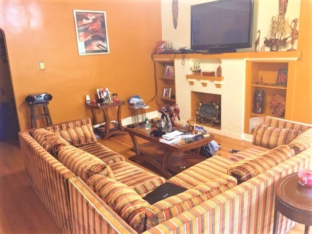 Foto principal - 8337 S Maryland Ave