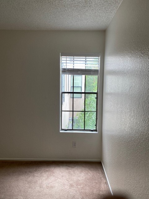 Building Photo - 5035 N 17th Ave
