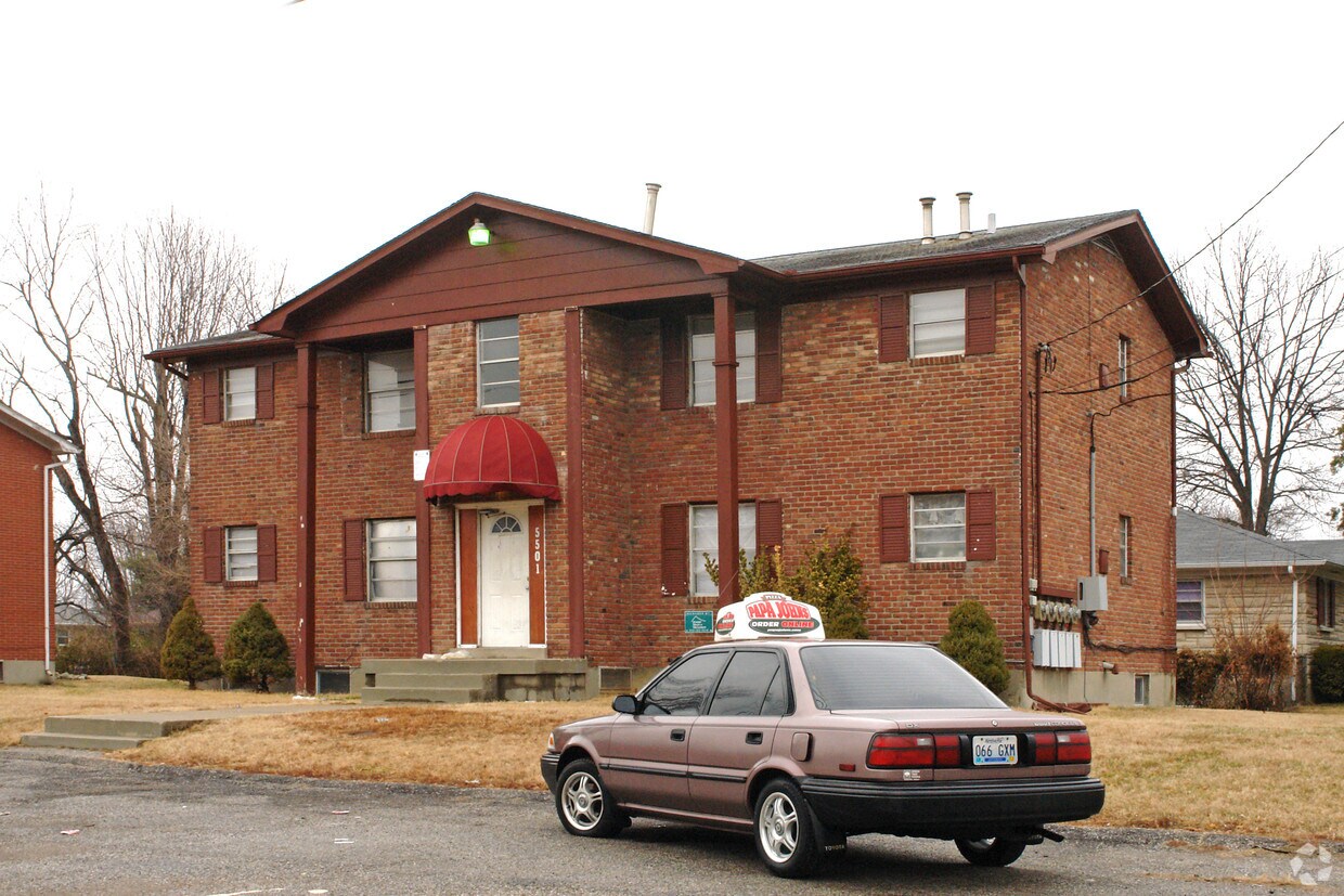 Foto del edificio - 5501 Yucca Ln