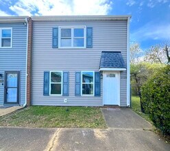 Building Photo - 2126 Kimball Cir