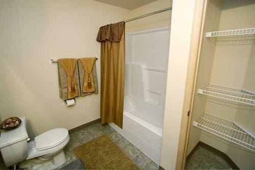 Primary Photo - 460 W Huron St