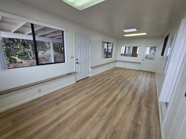 Foto del edificio - Comfortable 2-Bedroom 1 bath Cottage in Quiet Kula Neighborhood