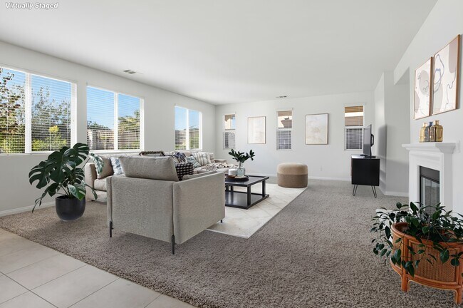 Foto del edificio - 1059 Vista Pointe Blvd