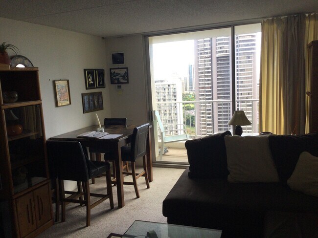 Foto del edificio - 400 Hobron Ln