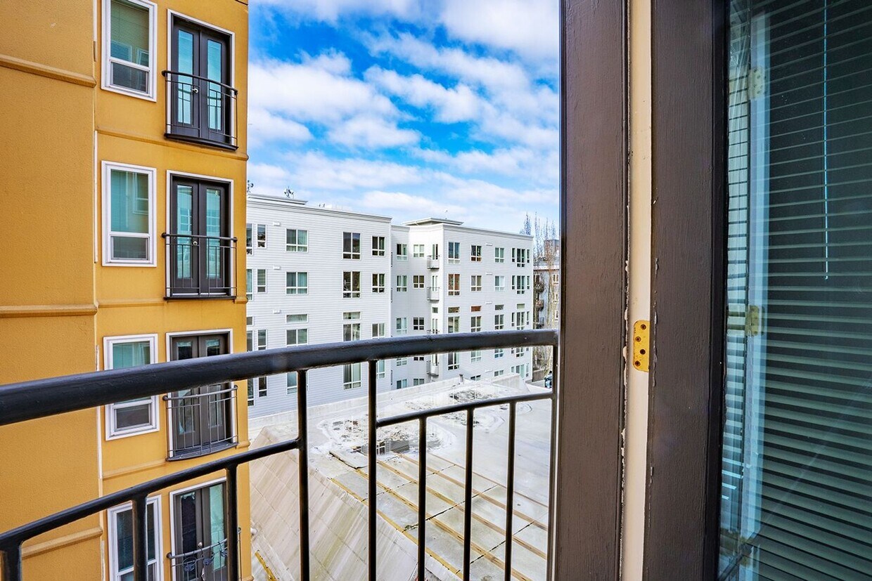 Foto del edificio - The Versailles