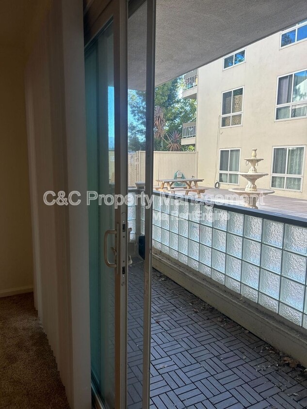 Foto principal - 66 Fairmount Ave