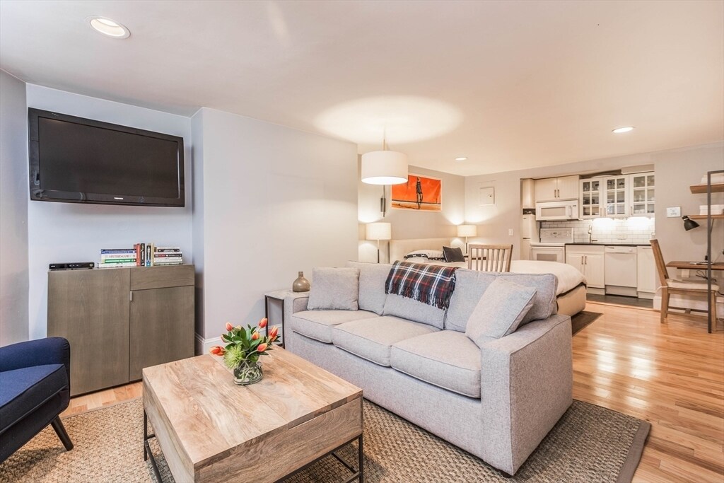 Foto principal - 431 Shawmut Ave