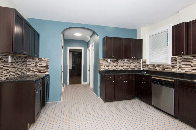 Foto del edificio - 131 Hawley St