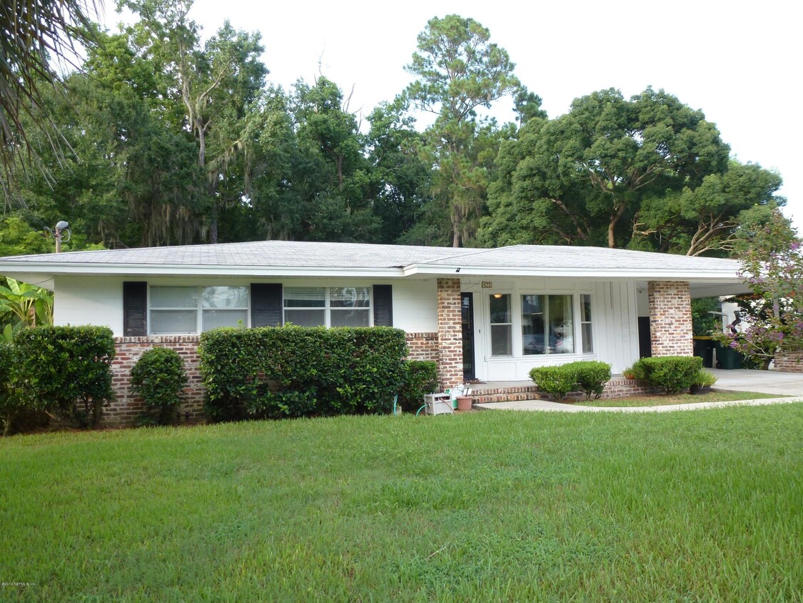 Foto principal - 627 Grove Park Blvd
