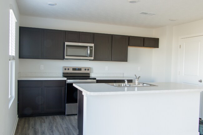 Foto del edificio - 1575 Cupola Wy