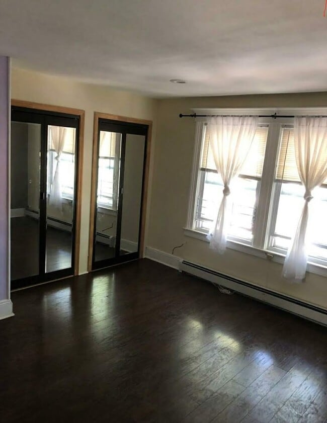 Building Photo - 4830 91st Pl