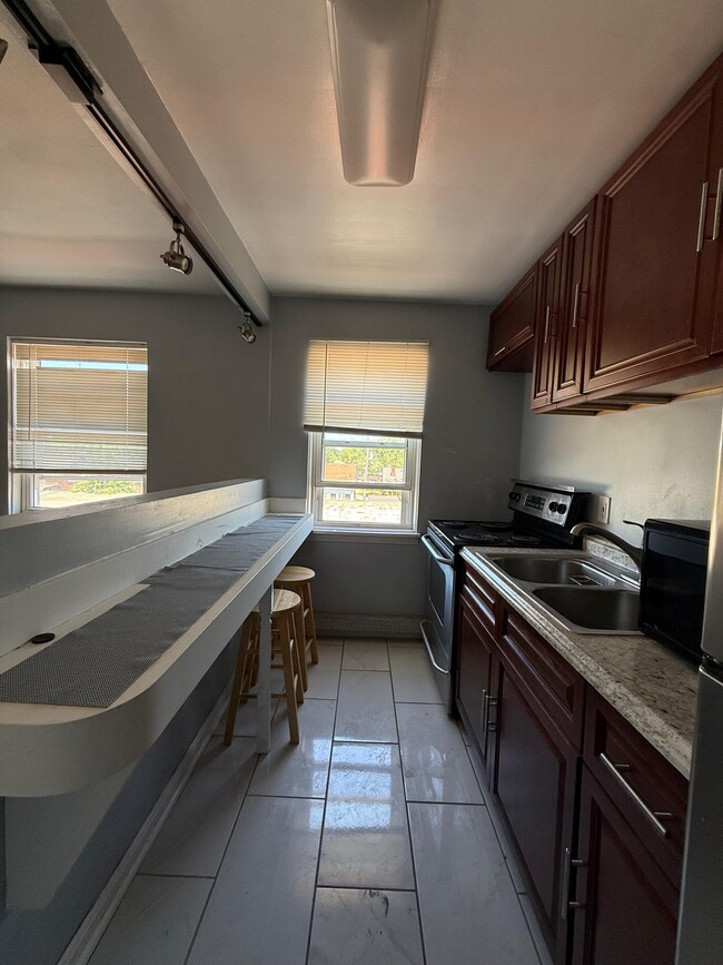 Photo - 13797 Cedar Rd Apartment