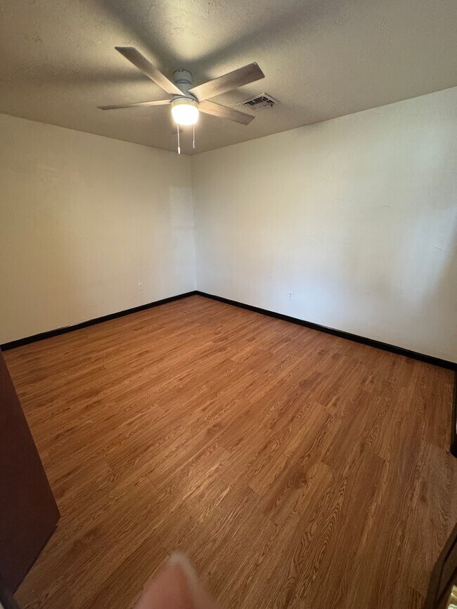 Foto del edificio - 145 Ann Arbor