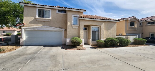 Building Photo - 190 Renville Ct