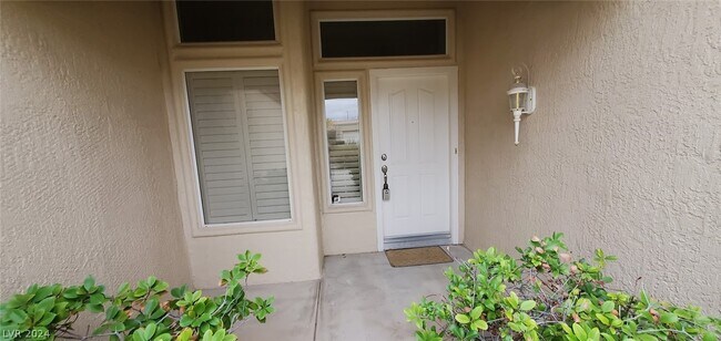 Building Photo - 9969 Bundella Dr