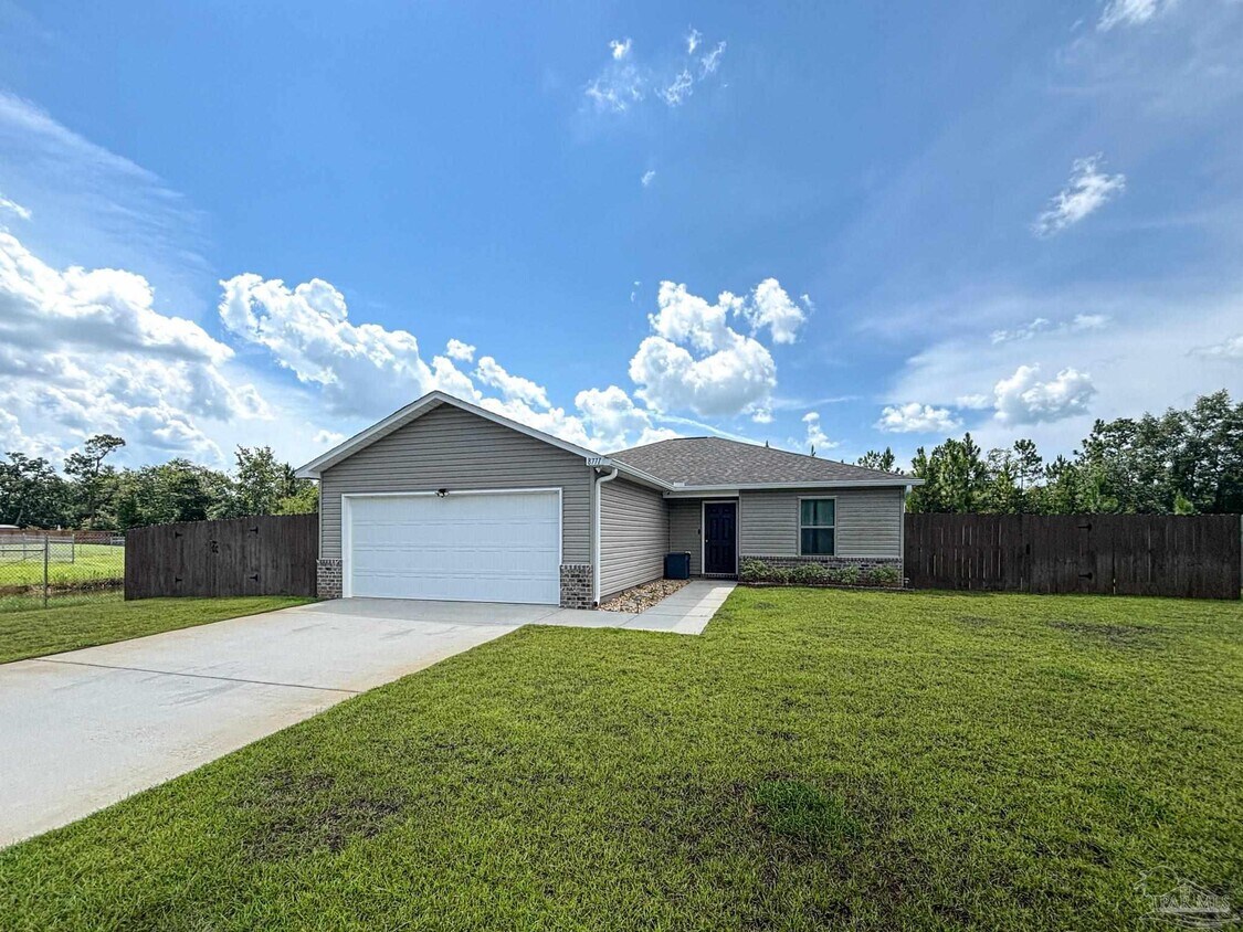 Primary Photo - 8771 Schooner Ln