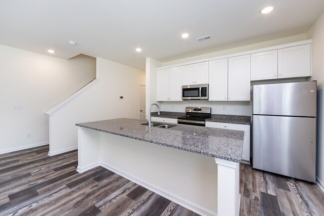 Photo - 19427 S Hill St House