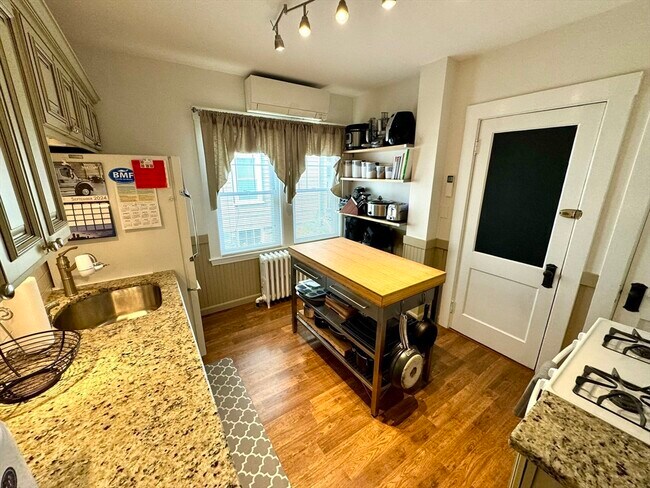 Foto del edificio - 8 Kahler Ave