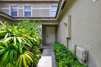 Building Photo - 8658 S Southgate Shores Cir