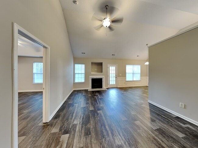 Building Photo - 312 Margaret Kelly Ct