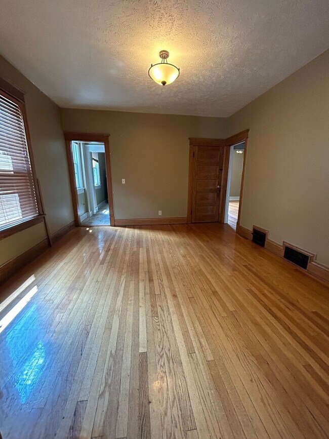 Foto del edificio - Beautiful 2 Bedroom Townhouse!