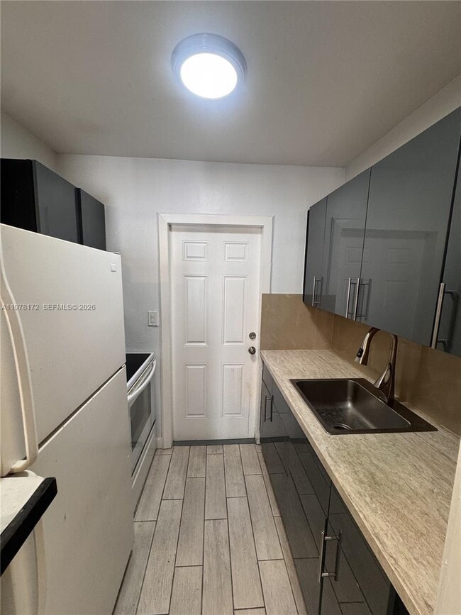 Foto del edificio - 2900 N Ocean Blvd